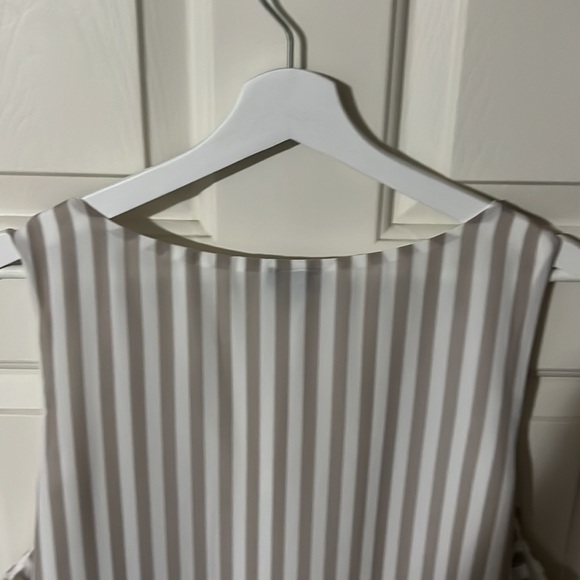 Torrid Tan & White Stripe Double Layer Tank Size 2 (2X) - Picture 4 of 7